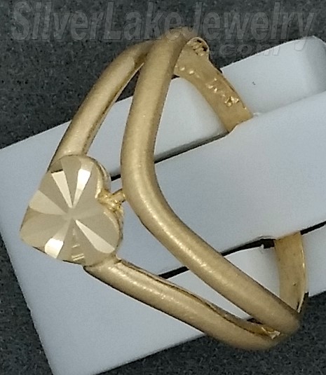 14K Gold Split Shank Diamond-Cut Heart Ring size 7 - Click Image to Close